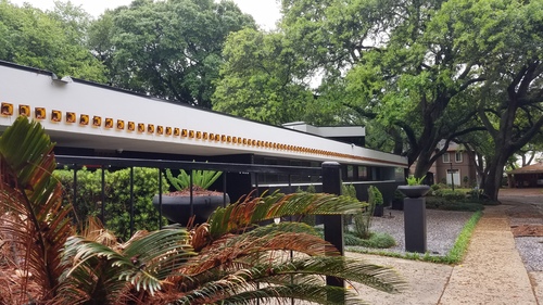 This Park Island home, known as the Ashtray House, is another example of the Mid-Century Modern architectural style, and was designed by noted architect Albert Ledner. Ledner was the son of Beulah Ledner, inventor of our doberge cake.