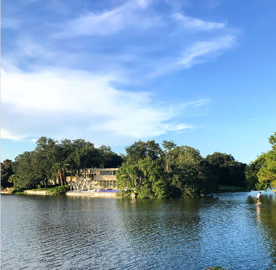 Source: https://www.instagram.com/p/BkjGYjwnhgR/?utm_source=ig_web_copy_link&igshid=MzRlODBiNWFlZA%3D%3D