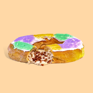 Pecan Praline Filled King Cake